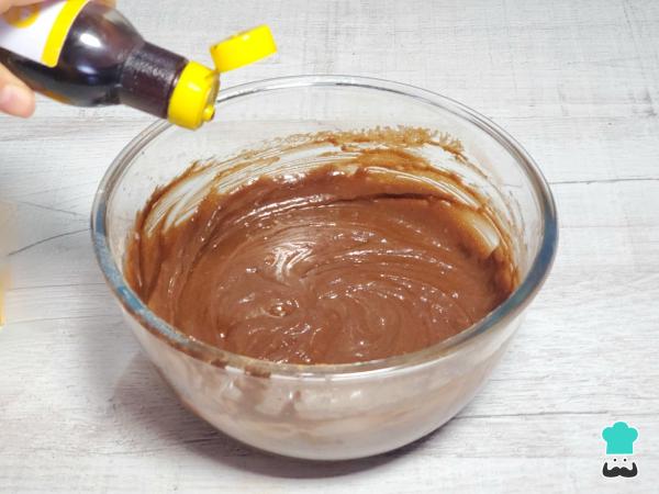 Receta de Bizcocho de nata y chocolate - Paso 6