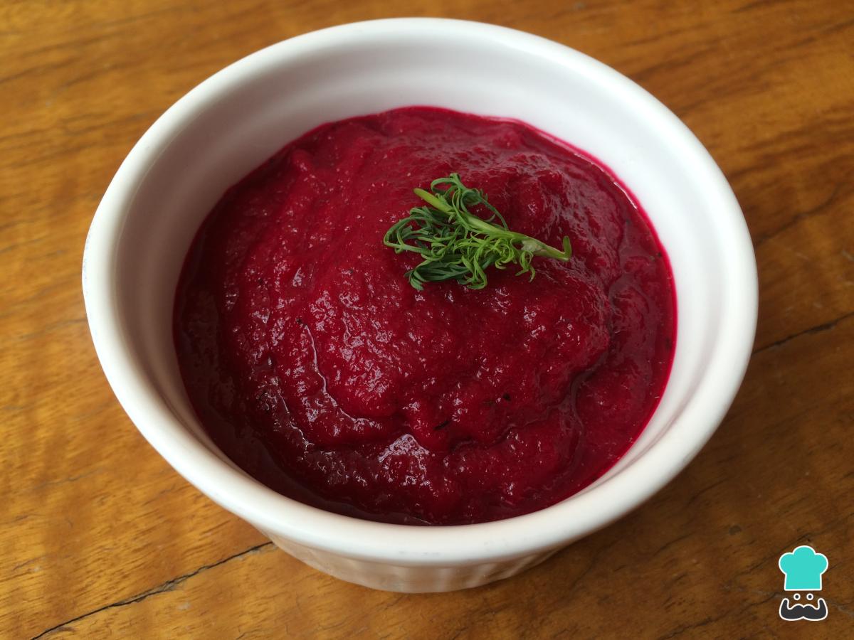 Receta de Dip de remolacha y cilantro