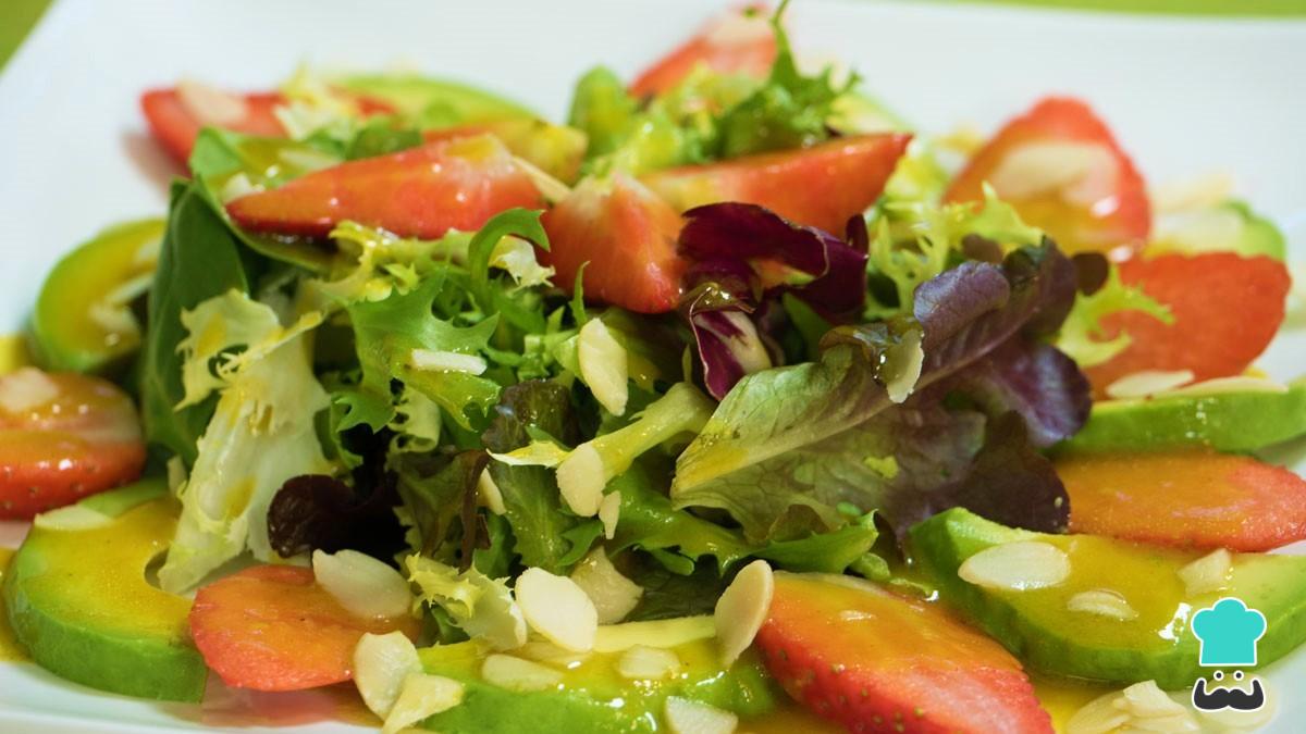 Receta de Ensalada de aguacate y fresas