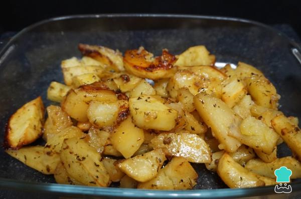 Receta de Patatas al horno jugosas - Paso 7