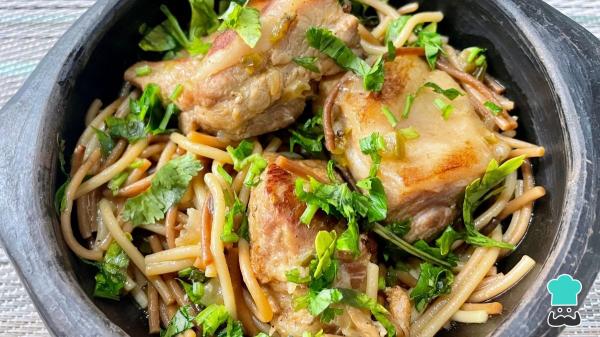 Receta de Fideos a la cazuela con costilla de cerdo: un plato tradicional muy reconfortante - Paso 7