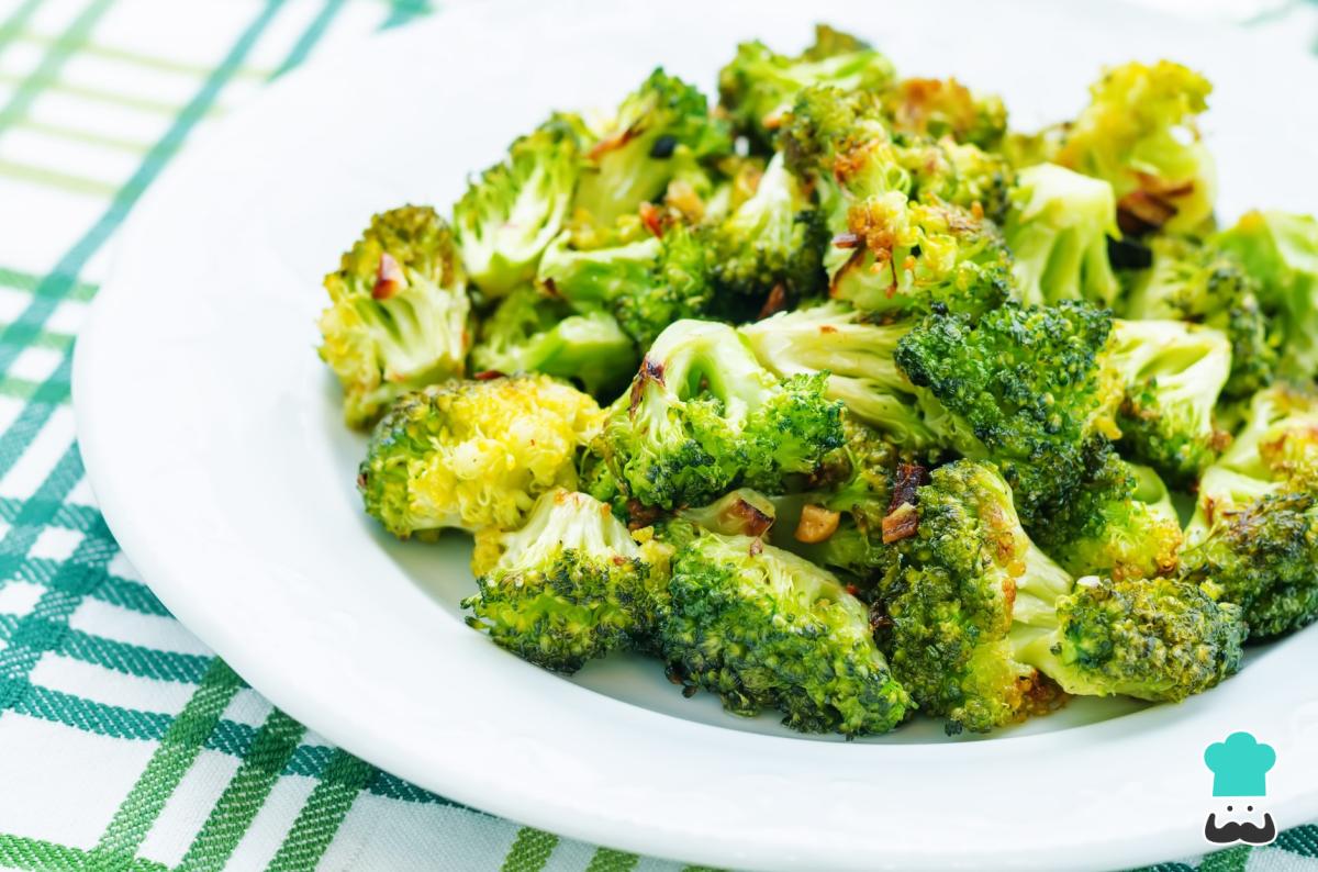 Receta de Brócoli al vapor con ajo