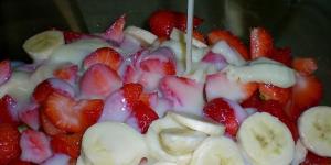 Receta de crema de fresas y bananas