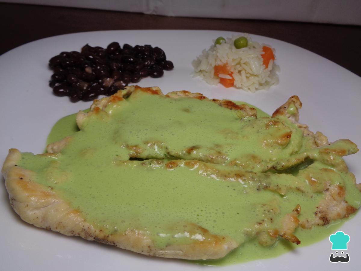 Receta de Pechuga de pollo en crema de poblano