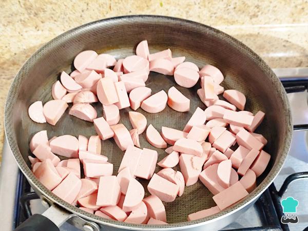 Receta de Salchichas enchipotladas - Paso 2