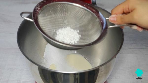 Receta de Strawberry Shortcake: la tarta de fresas y nata japonesa que conquista por su textura esponjosa y sabor irresistible - Paso 7