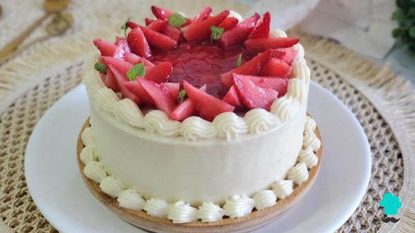 Receta de Strawberry Shortcake: la tarta de fresas y nata japonesa que conquista por su textura esponjosa y sabor irresistible - Paso 10