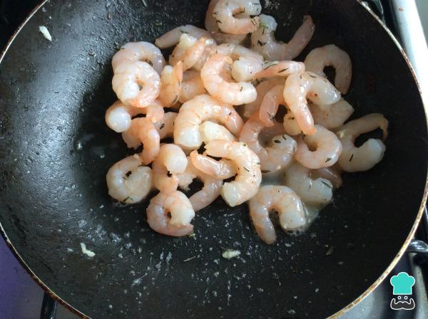 Receta de Tostadas con camarones - Paso 4