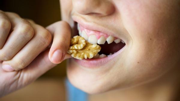 La dieta que cuida tu piel en primavera: alimentos que ayudan a protegerla cuando aumenta la exposición solar - Los alimentos ricos en omega-3 que ayudan a calmar la piel expuesta al sol