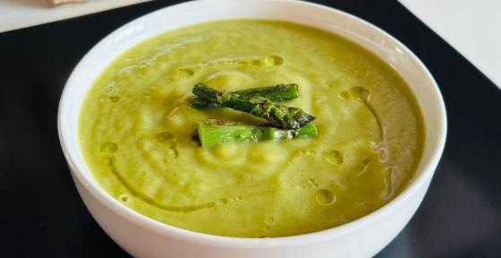 Receta de Crema de espárragos trigueros: sana, rápida y deliciosa