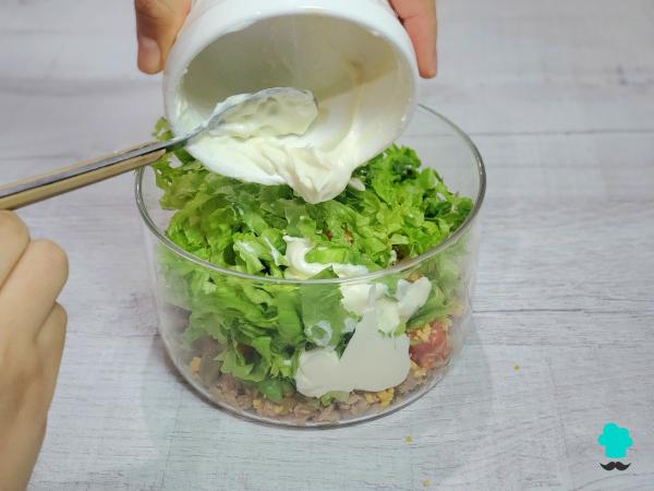 Receta de Pastel de atún frío con pan de molde: fácil, cremoso y perfecto para el verano - Paso 4