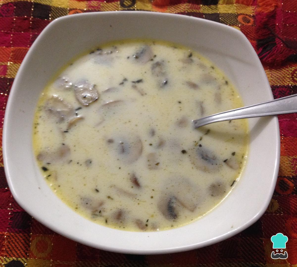 Receta de Sopa de setas