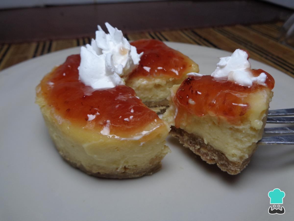 Receta de Cheesecake de fresa en vasitos