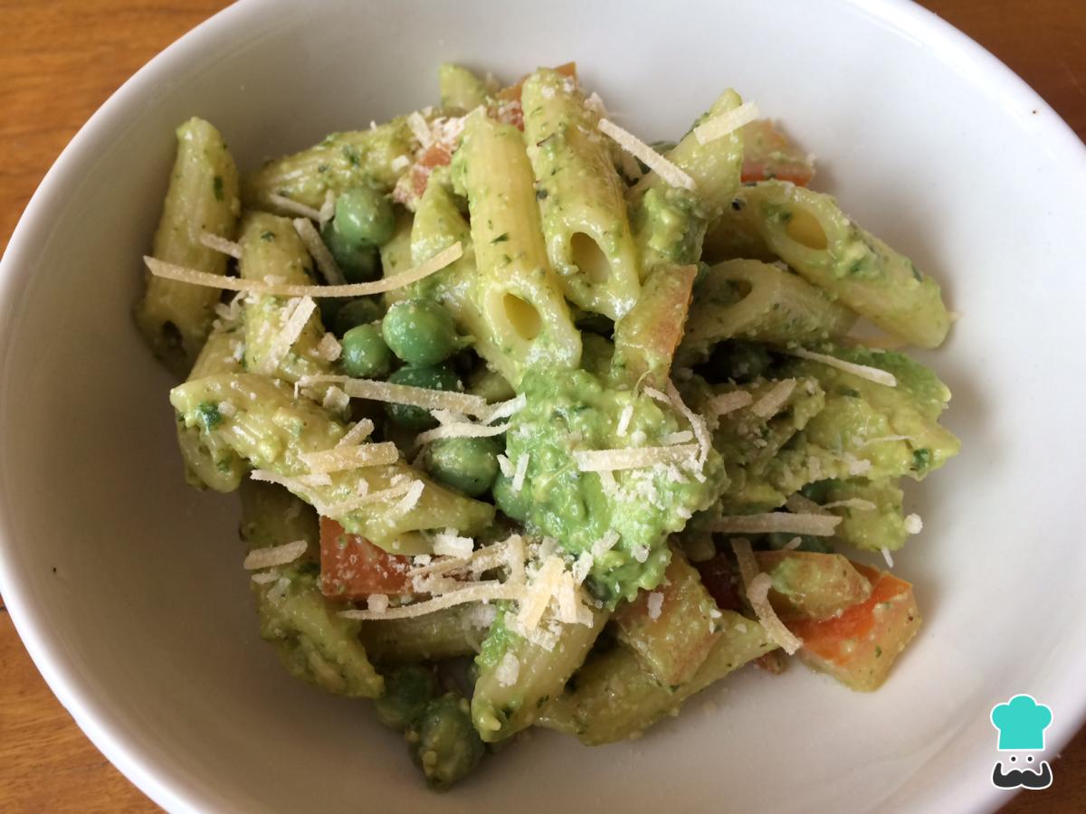 Receta de Ensalada de pasta con guisantes