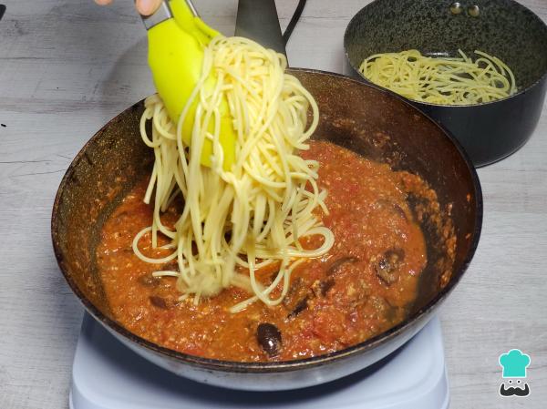 Receta de Tallarines a la puttanesca - Paso 6