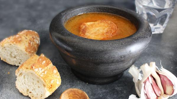El plato típico aragonés que sorprende en el resto de España: sencillo, económico y perfecto para otoño - Una sopa humilde que sigue formando parte de la cocina de Teruel