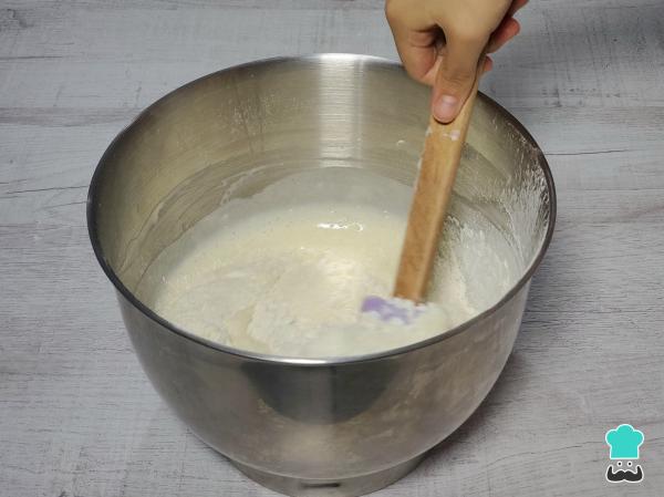 Receta de Bizcocho de nata y yogur - Paso 4