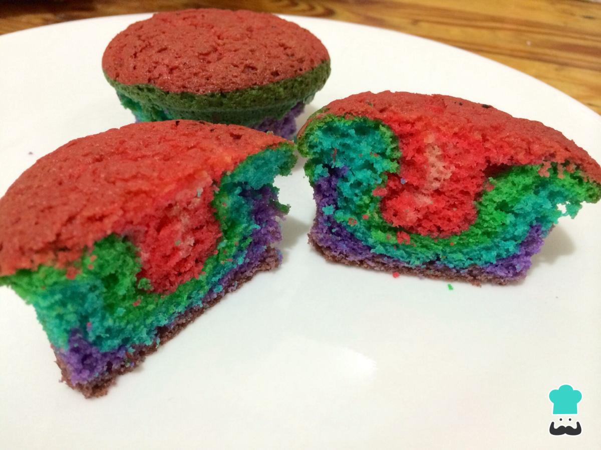 Receta de Cupcakes arcoíris