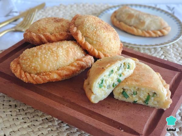 Receta de Empanadas de huevo - Paso 8