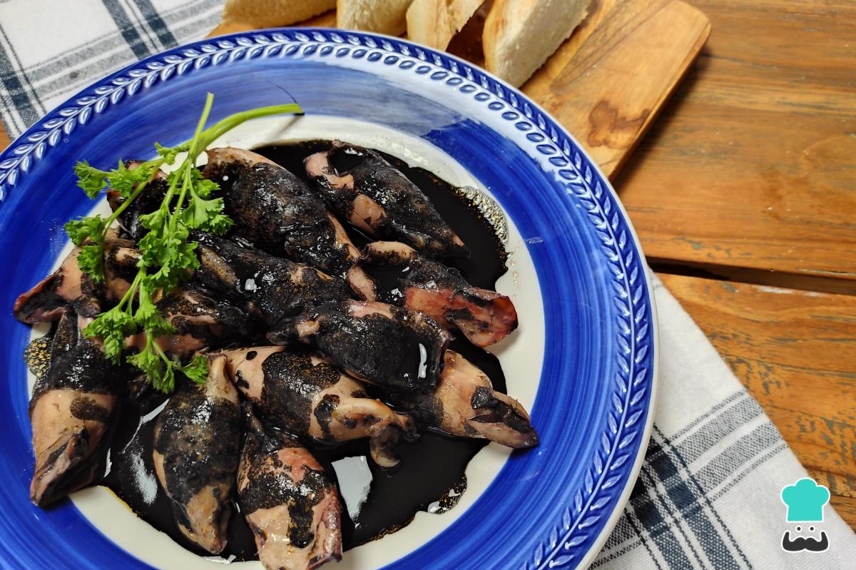 Receta de Chipirones rellenos en su tinta