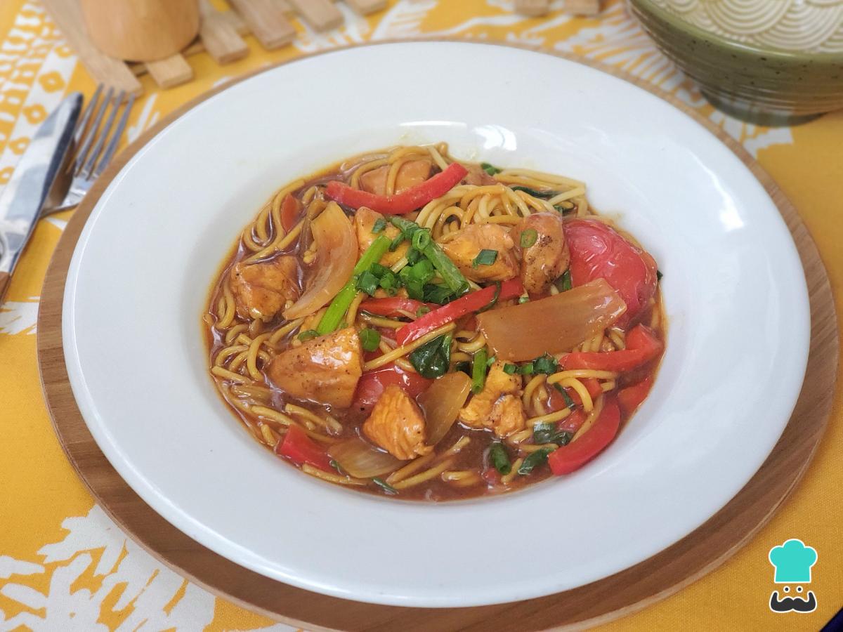 Receta de Tallarín saltado de pollo