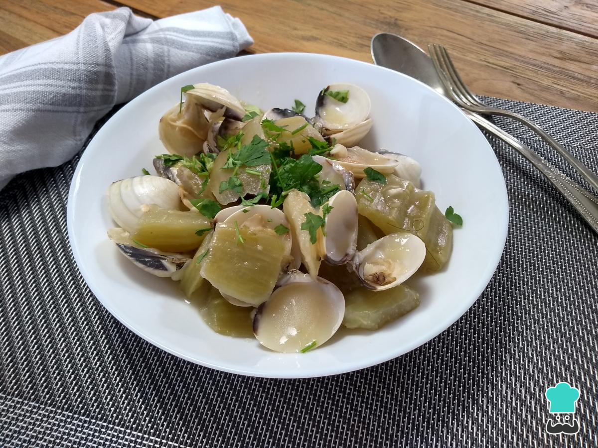 Receta de Cardo con almejas