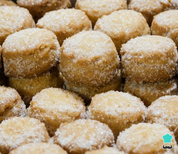 Receta de Polvorones de almendra al horno