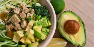 Los nutricionistas coinciden: el aguacate es más saludable si lo combinas con estos alimentos