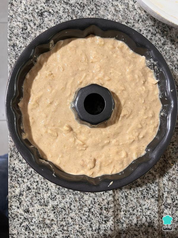 Receta de Bizcocho de plátano y manzana sin azúcar - Paso 12