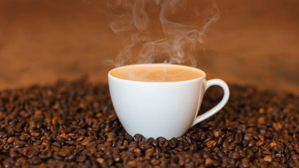 Chaysavanh Manichanh, experta en microbiota: “El café reduce la inflamación y es bueno para las bacterias intestinales” - El nuevo estudio relaciona el café con una menor inflamación en personas con enfermedad intestinal