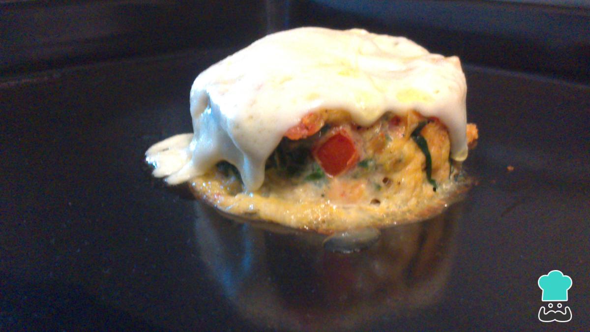 Receta de Revuelto de espinacas con tomate y queso