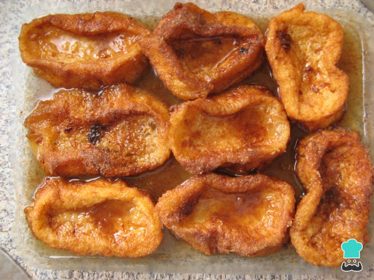 Receta de Torrijas con miel al horno