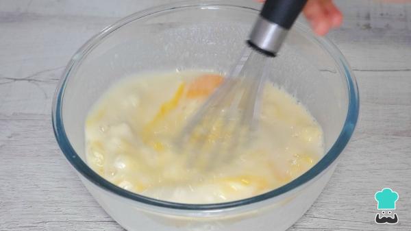Receta de Filloas rellenas de crema: el postre gallego que conquista a todos con su interior suave y cremoso - Paso 2