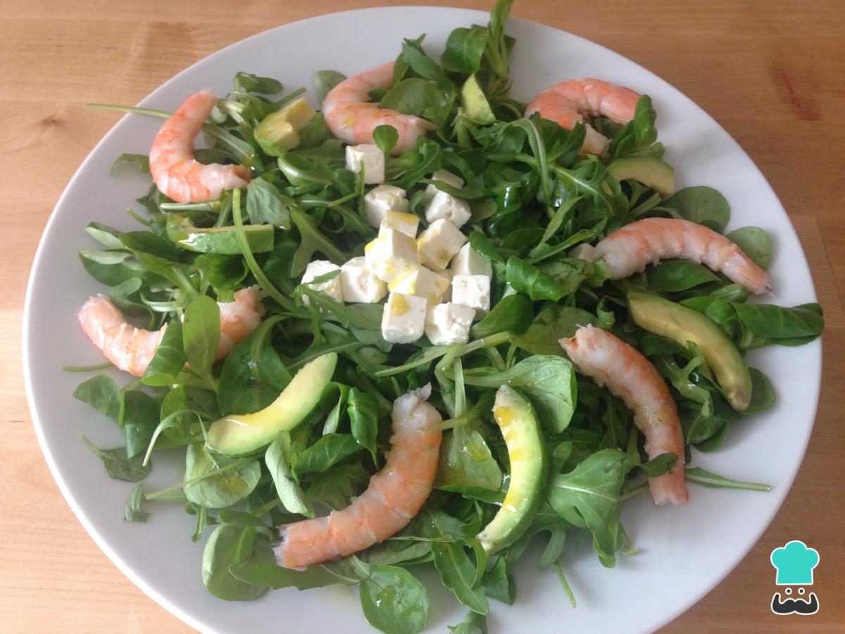 Receta de Ensalada de aguacate y gambas