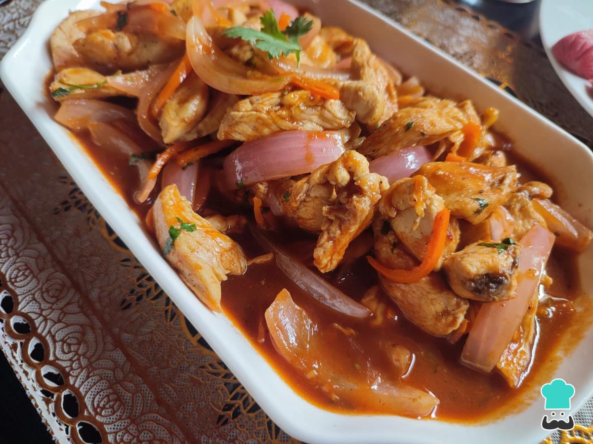 Receta de Lomo saltado de pollo jugoso