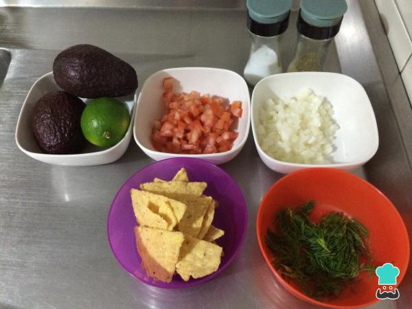 Receta de Nachos con guacamole - Paso 1