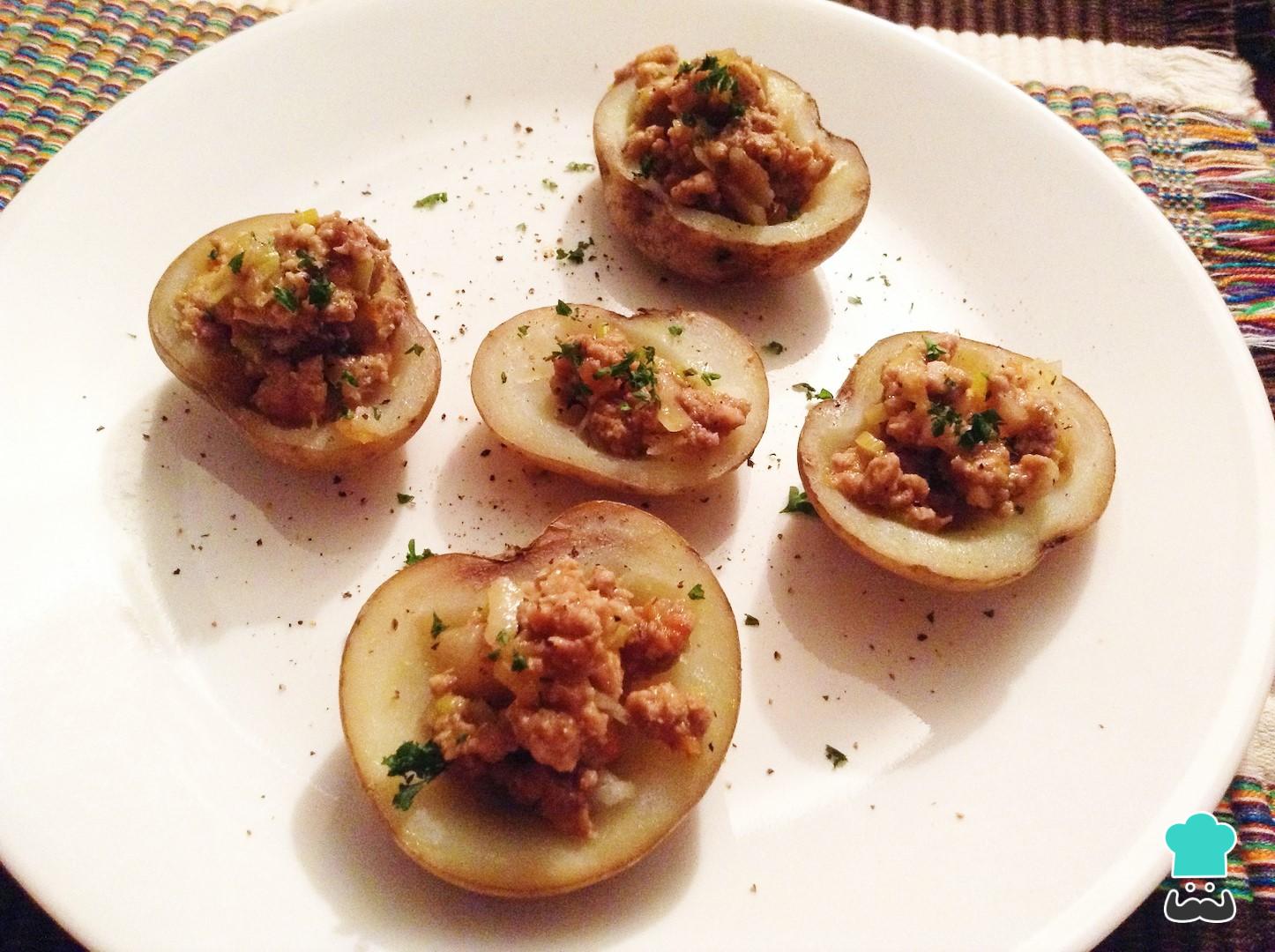 Papas rellenas de carne molida - Fácil