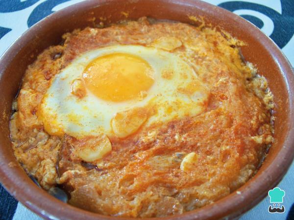 Receta de Sopa de ajo castellana con jamon