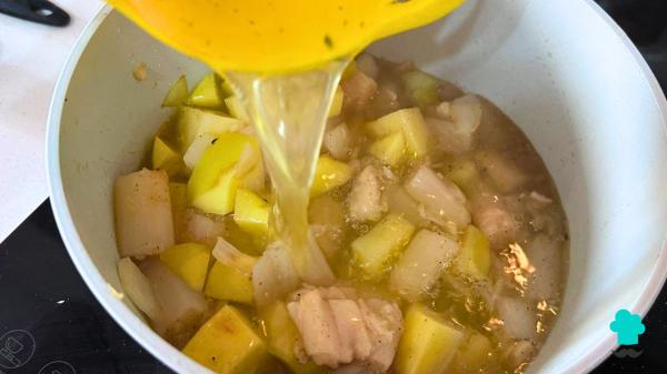 Receta de Crema de espárragos blancos: un plato sencillo, saludable y perfecto para una cena ligera - Paso 6
