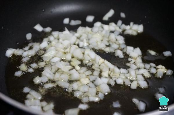 Receta de Garbanzos con langostinos de la abuela - Paso 3