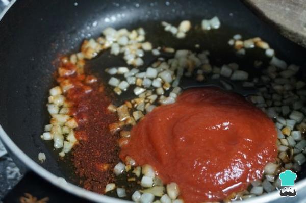 Receta de Garbanzos con langostinos de la abuela - Paso 4