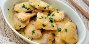 Receta de Cocochas de merluza al pil pil, el plato tradicional vasco paso a paso