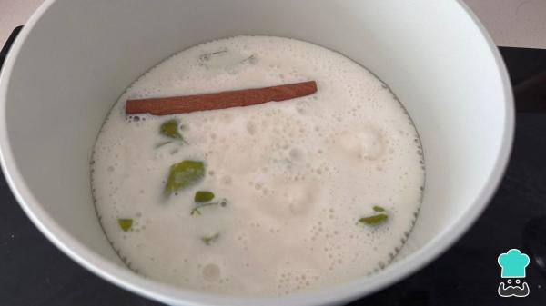 Receta de Torrijas a la plancha: la alternativa más fácil y ligera para Semana Santa - Paso 2