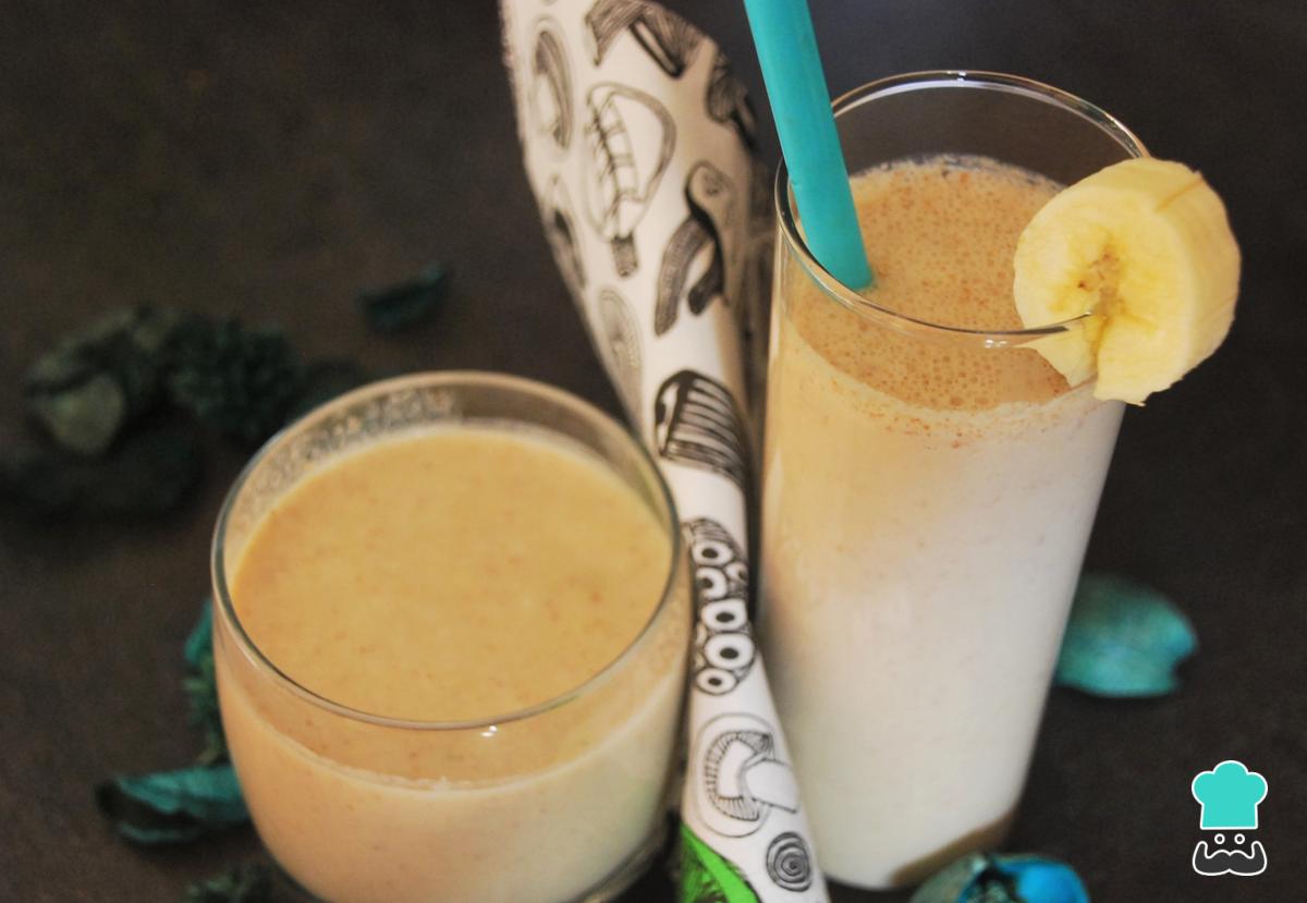 Batido de plátano y galletas