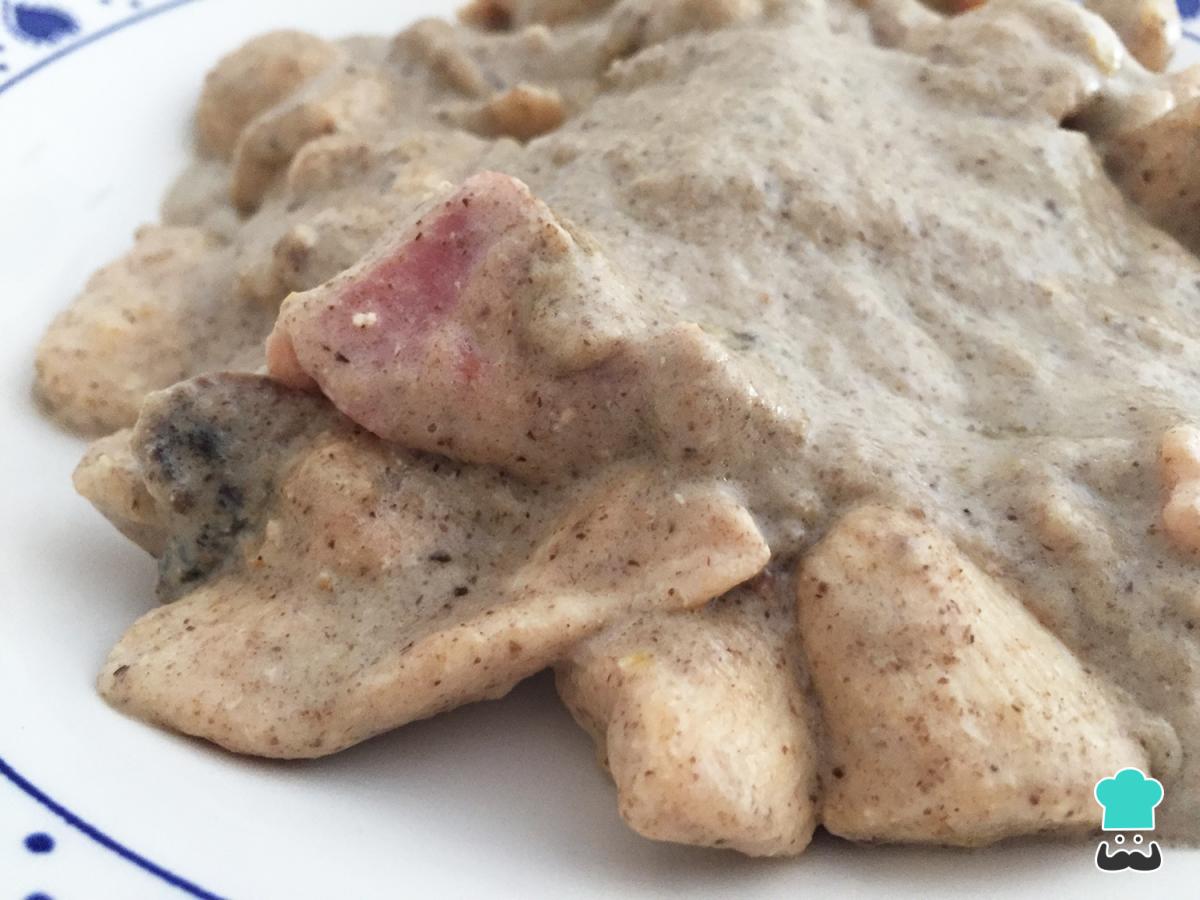 Receta de Pollo a la carbonara con champiñones
