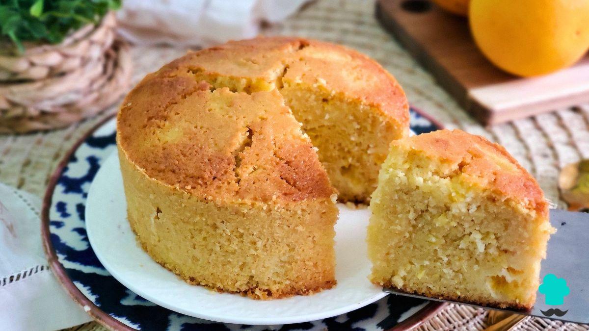Receta de El bizcocho de naranja de la abuela que siempre queda tierno y esponjoso