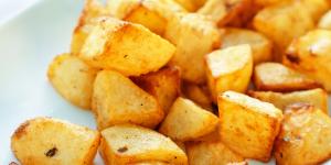 Felisa, abuela cocinera: “Las patatas más sabrosas no son las fritas, sino las guisadas con ajo, perejil y un buen chorro de coñac”