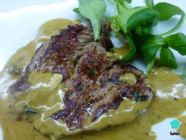 Receta de SOLOMILLO DE TERNERA CON SALSA DE RÁBANO
