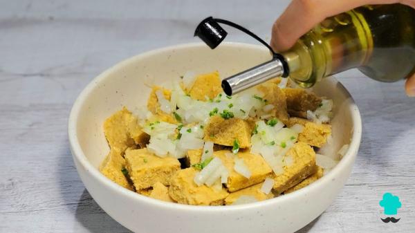 Receta de Huevos de fraile: el plato tradicional de Cádiz que sorprende porque no lleva huevo y es vegano - Paso 8