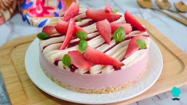 Receta de Tarta de queso y fresas sin horno: un postre fácil, delicioso y refrescante - Paso 9